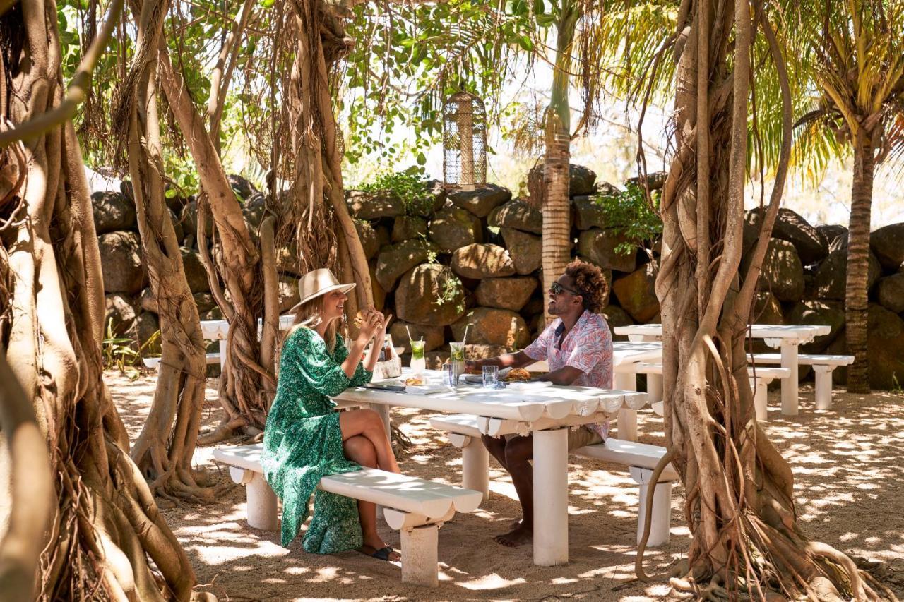 럭스* 그랜드 가우베 호텔 그랑고브 외부 사진 The Banyan Tree